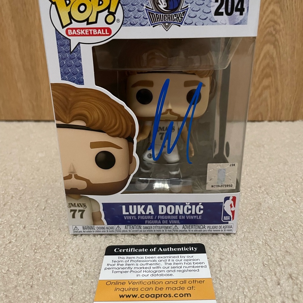 Luka Doncic Signed Dallas Mavericks Basketball 204 Funko Pop! COA Hologram